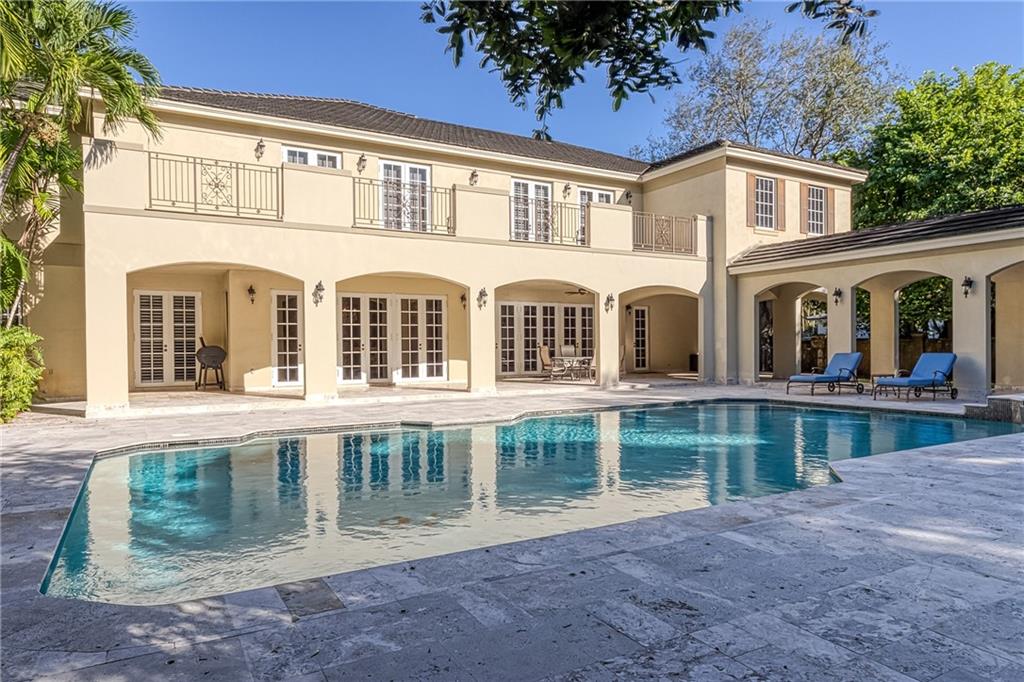 Ponce-Davis Hardee - Residential