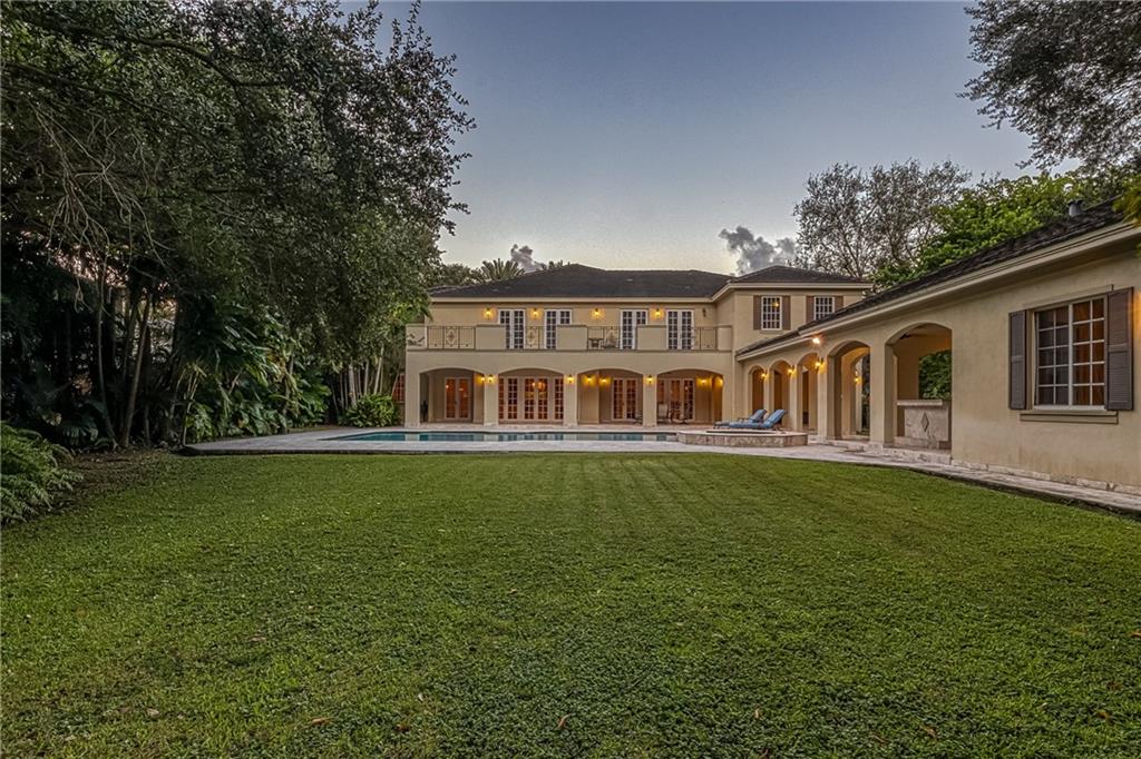 Ponce-Davis Hardee - Residential