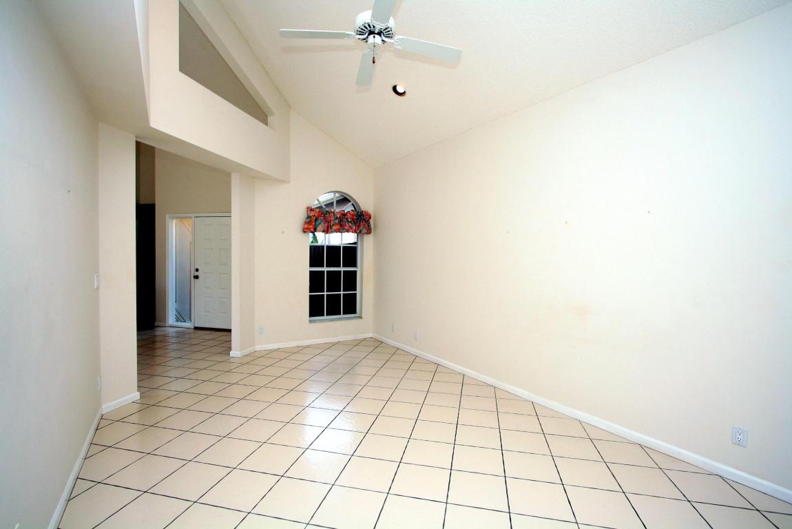 BANYANS - Residential