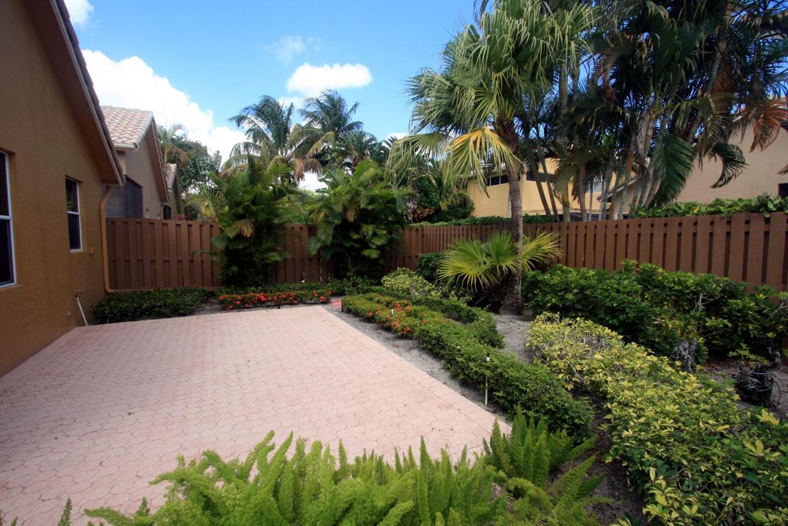 BANYANS - Residential