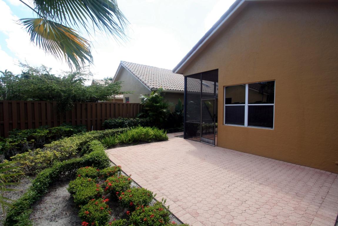 BANYANS - Residential