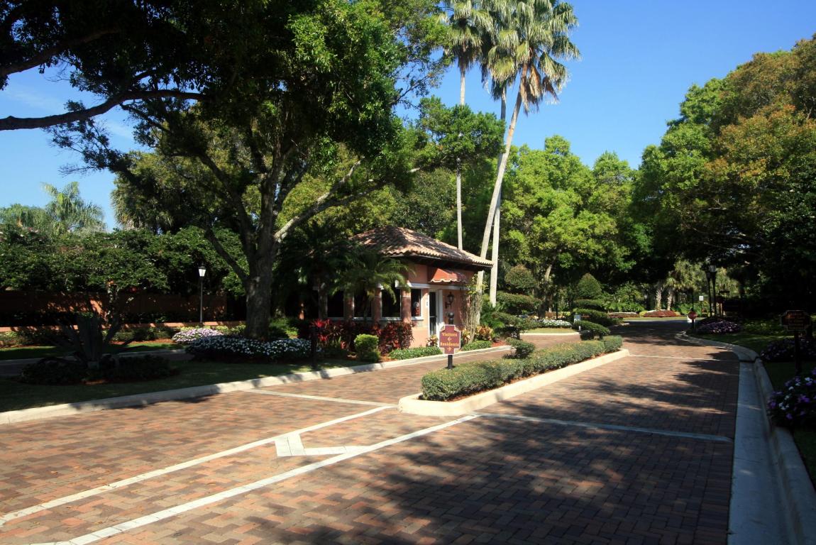 BANYANS - Residential