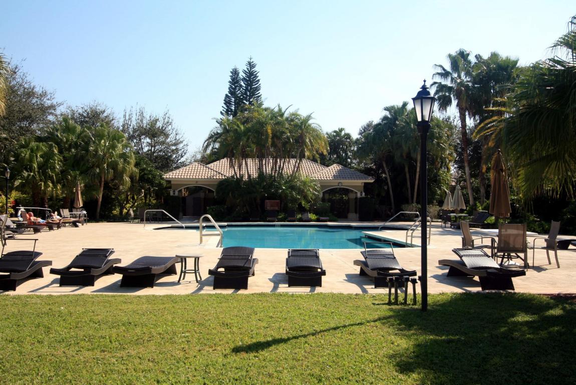 BANYANS - Residential