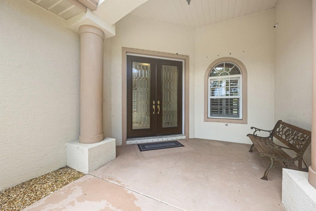 Photo of 2872 SE Bakersfield Street, Port Saint Lucie, FL 34952 (MLS # R11018051)