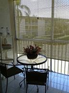 VILLAGE GREEN SUSSEX COND - Residential