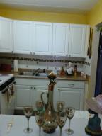 VILLAGE GREEN SUSSEX COND - Residential