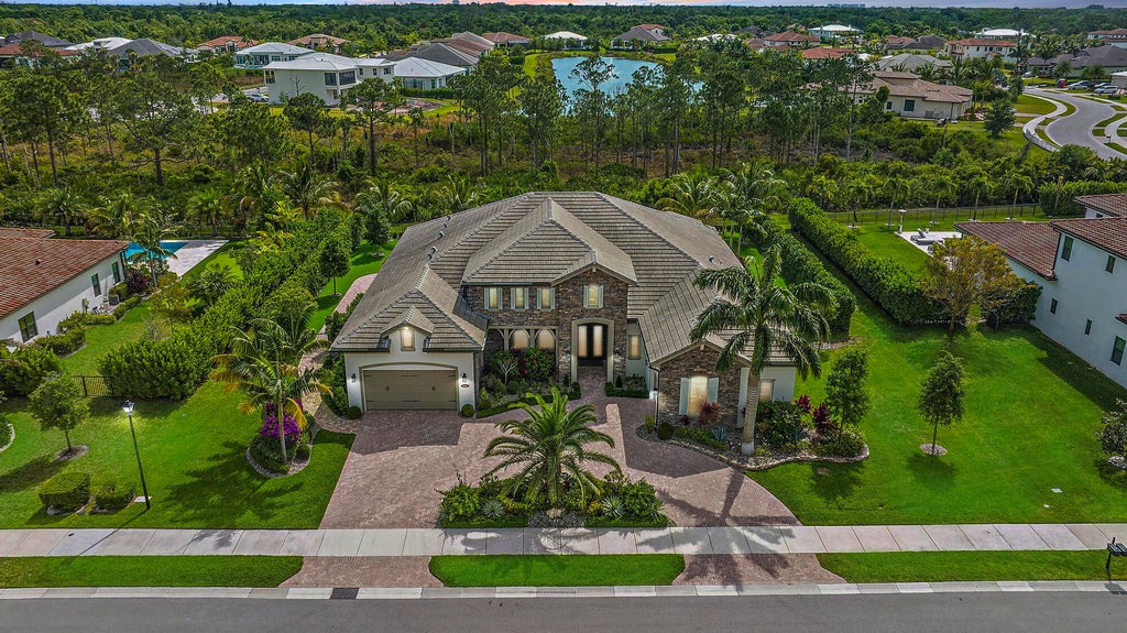 Photo of 20063 SE Gallberry Drive, Jupiter, FL 33458 (MLS # B26040615)