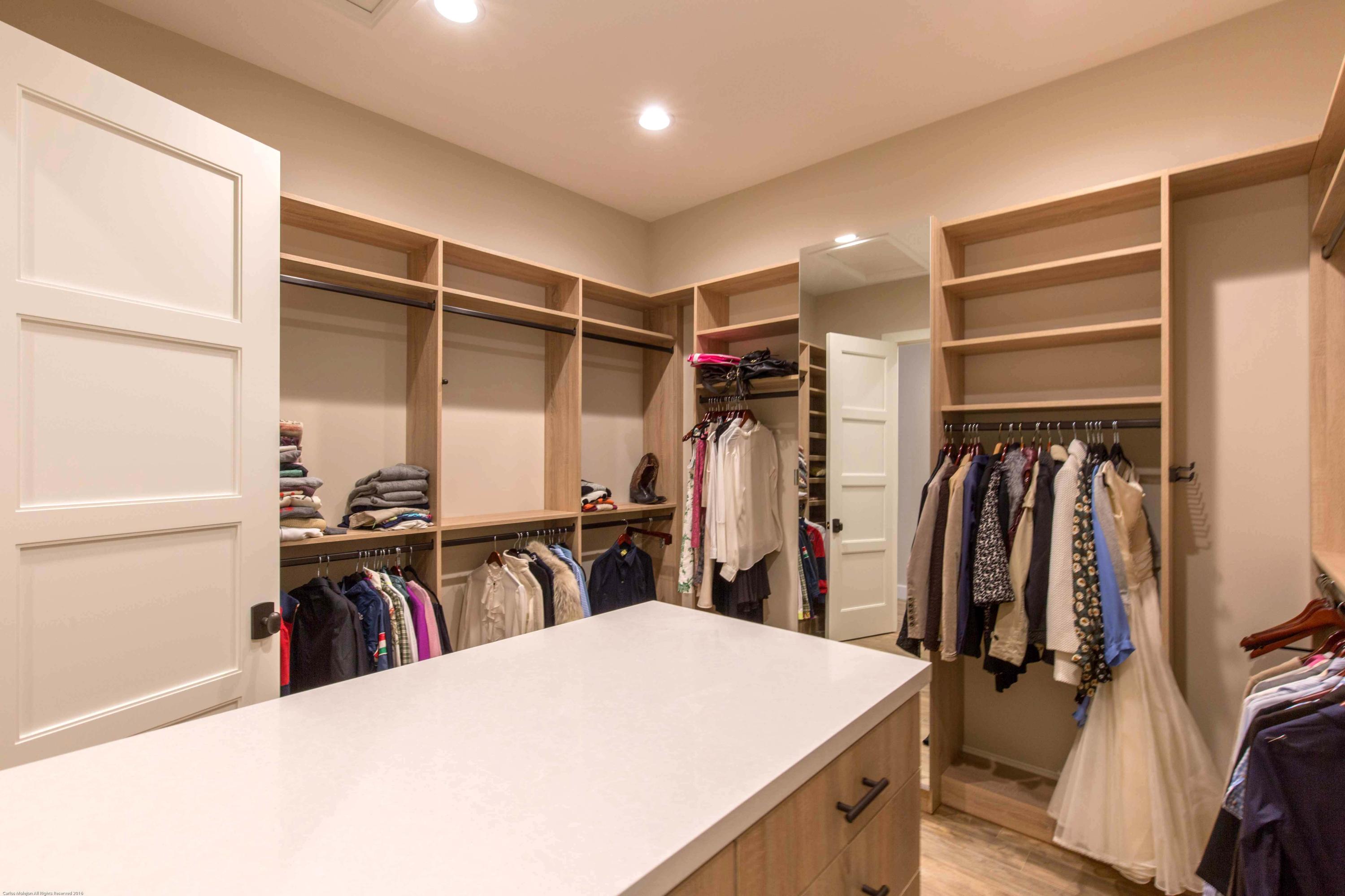 EQUESTRIAN CLUB ESTATES 2 - Residential