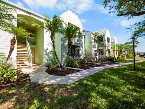 Condominium in Vero Beach FL 1115 3rd Avenue Ave.jpg