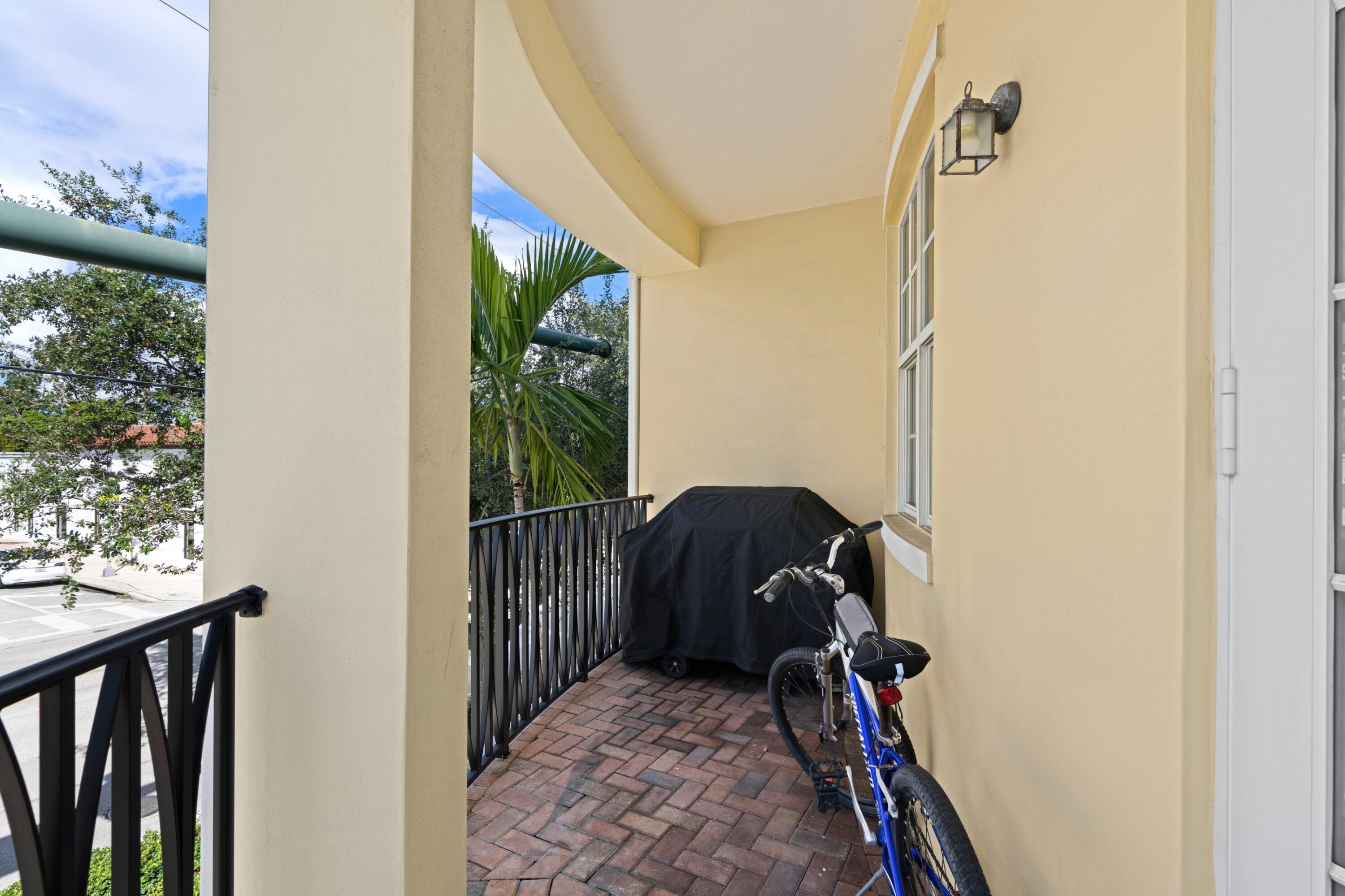 ANNEX AT MAGNOLIA COURT CONDO - Residential Lease