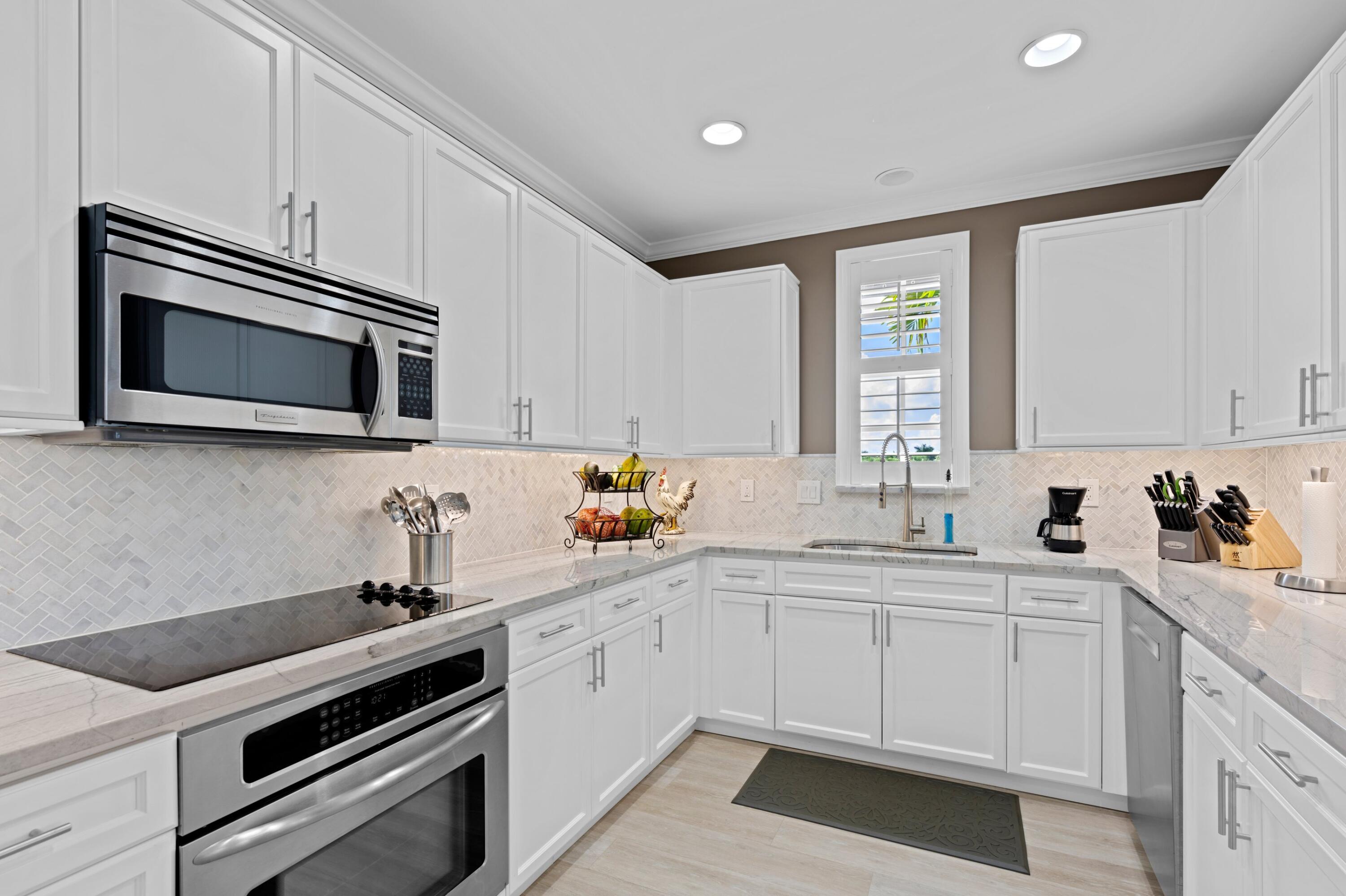 ANNEX AT MAGNOLIA COURT CONDO - Residential Lease