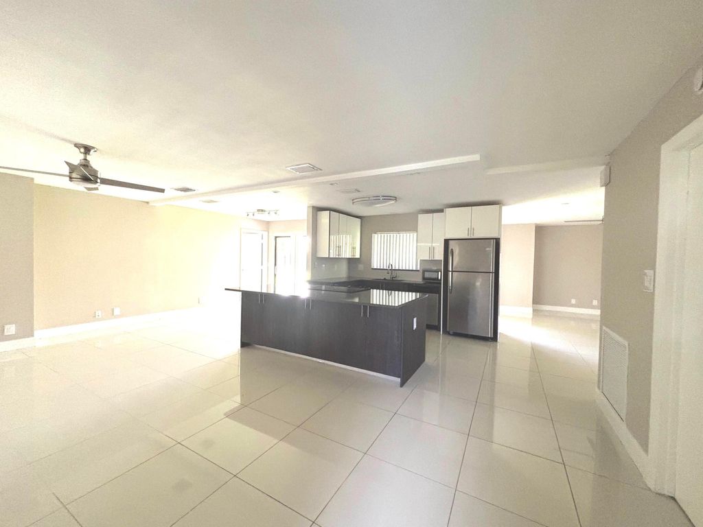Photo of 210 Oregon Lane, Boca Raton, FL 33487 (MLS # R11119166)