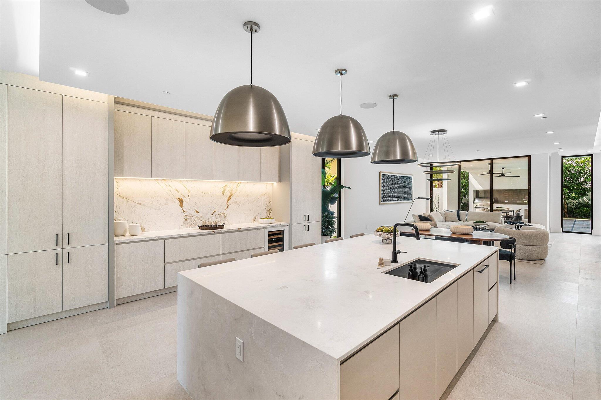 Cache 11 - Residential