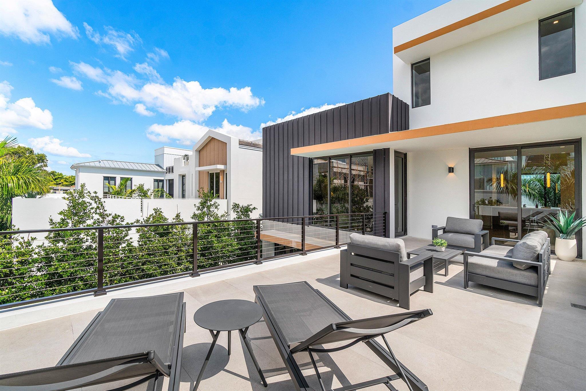 Cache 11 - Residential