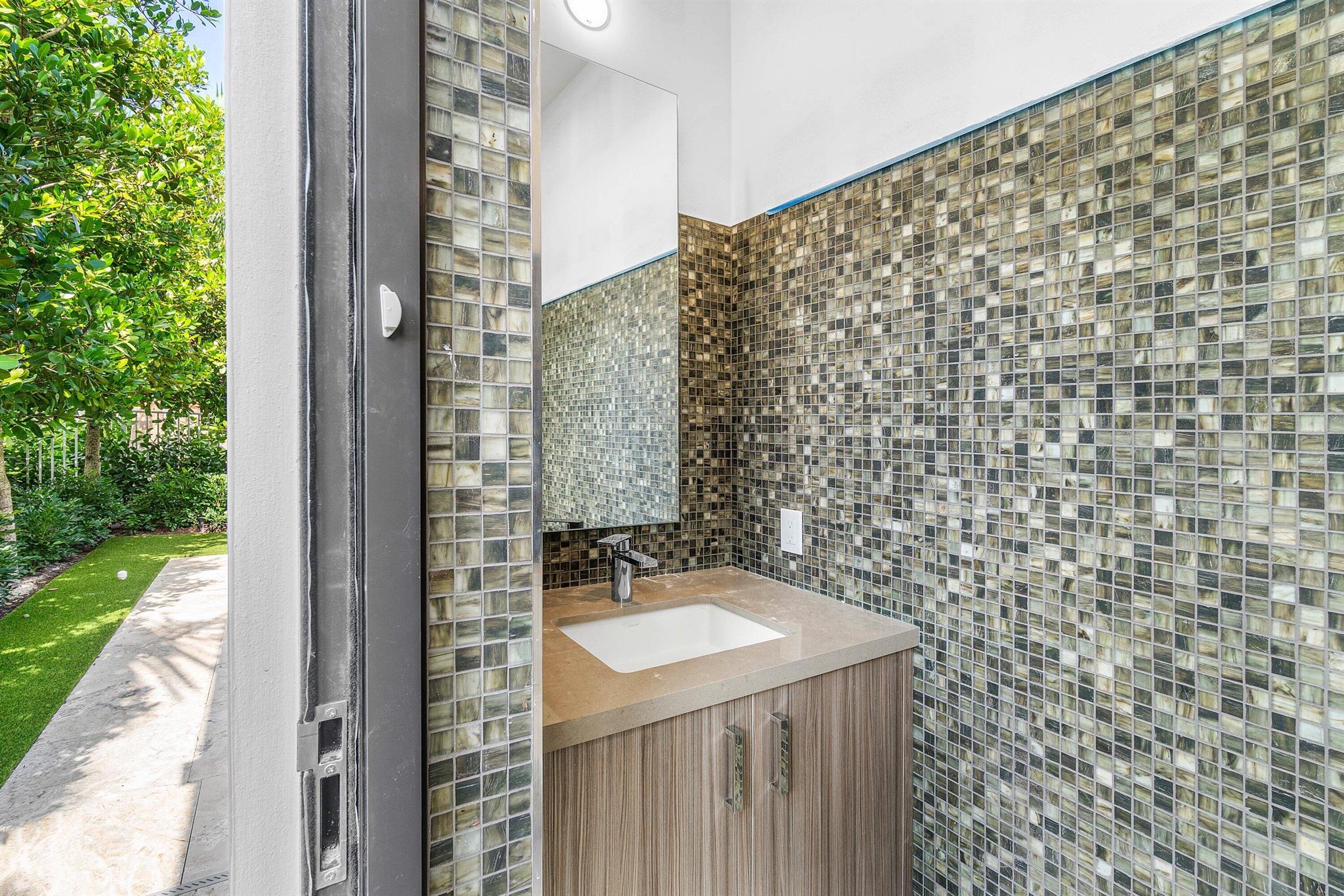 Cache 11 - Residential