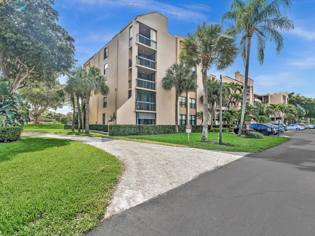 Photo of 2455 Lindell Boulevard #3401, Delray Beach, FL 33444 (MLS # B26040193)