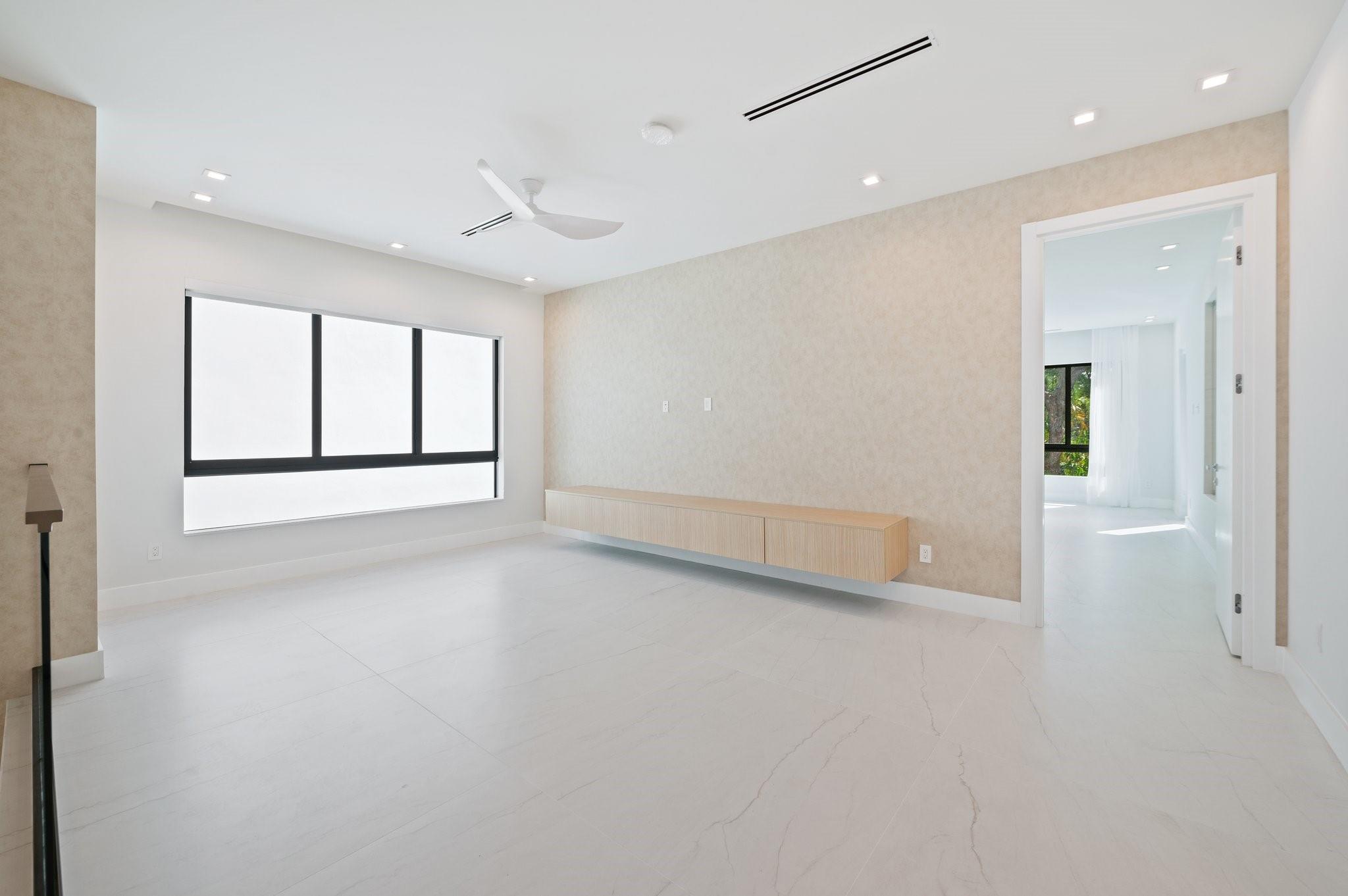 VICTORIA PARK - Residential