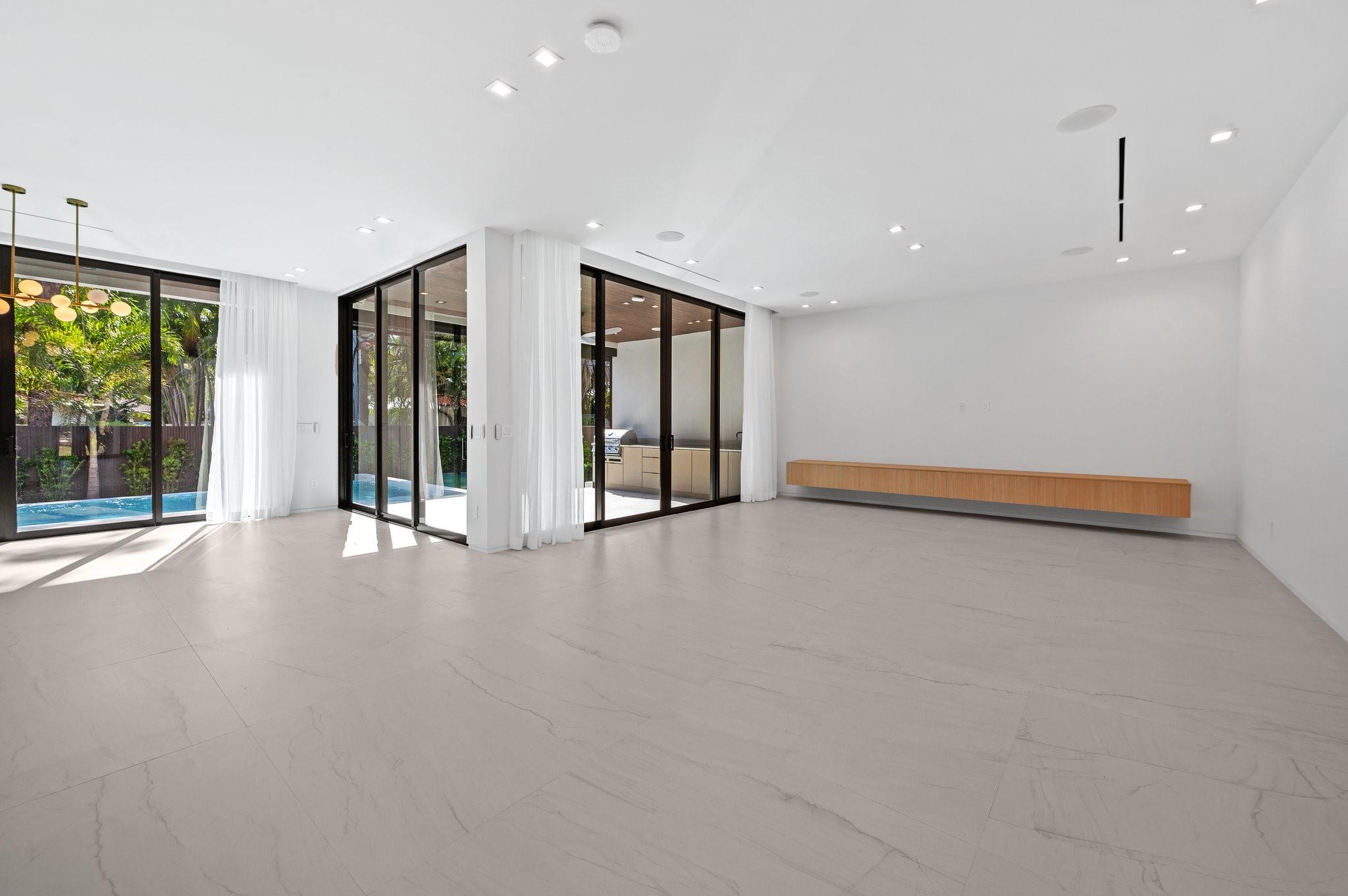 VICTORIA PARK - Residential