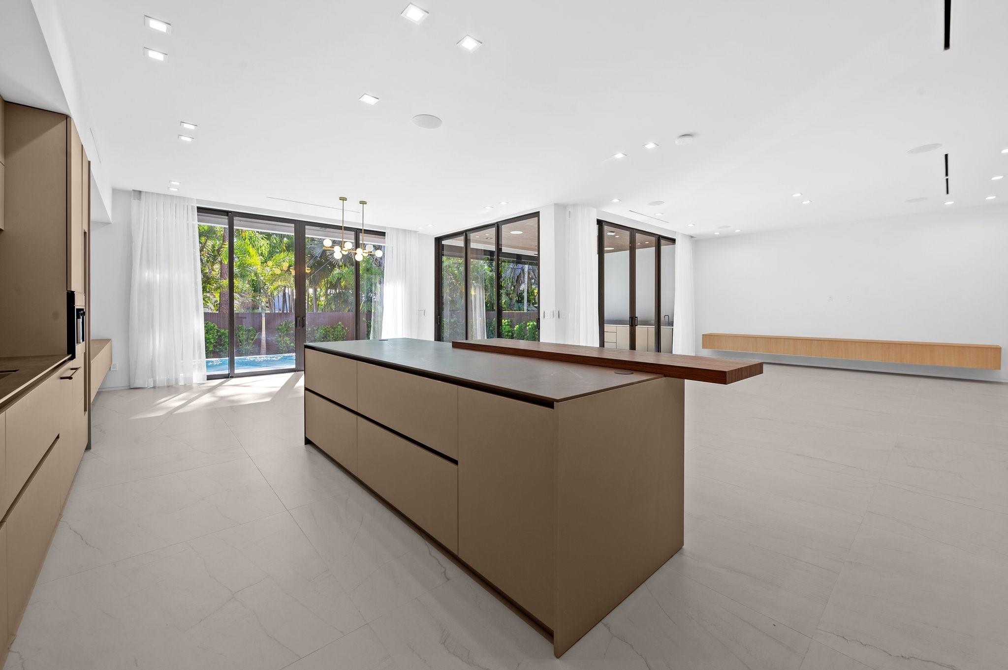 VICTORIA PARK - Residential