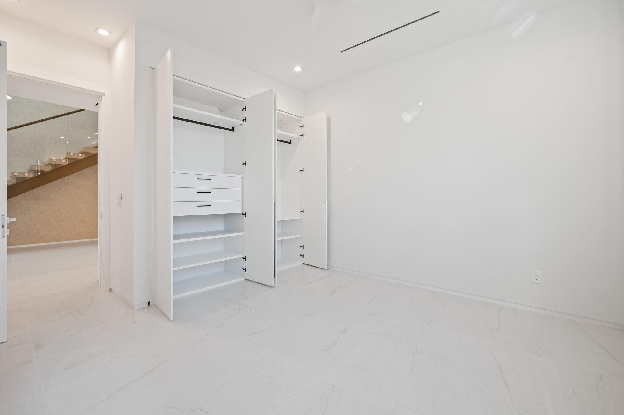 VICTORIA PARK - Residential