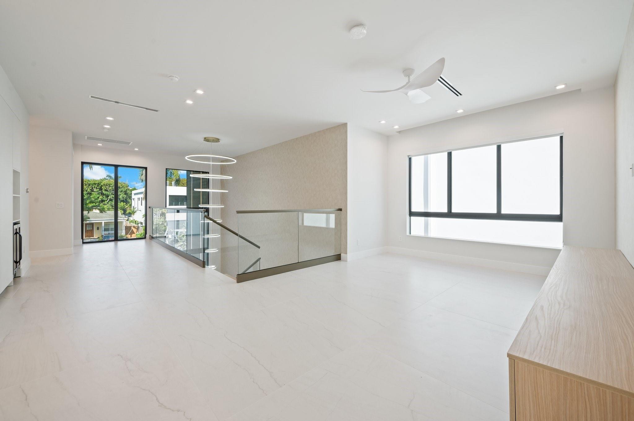 VICTORIA PARK - Residential