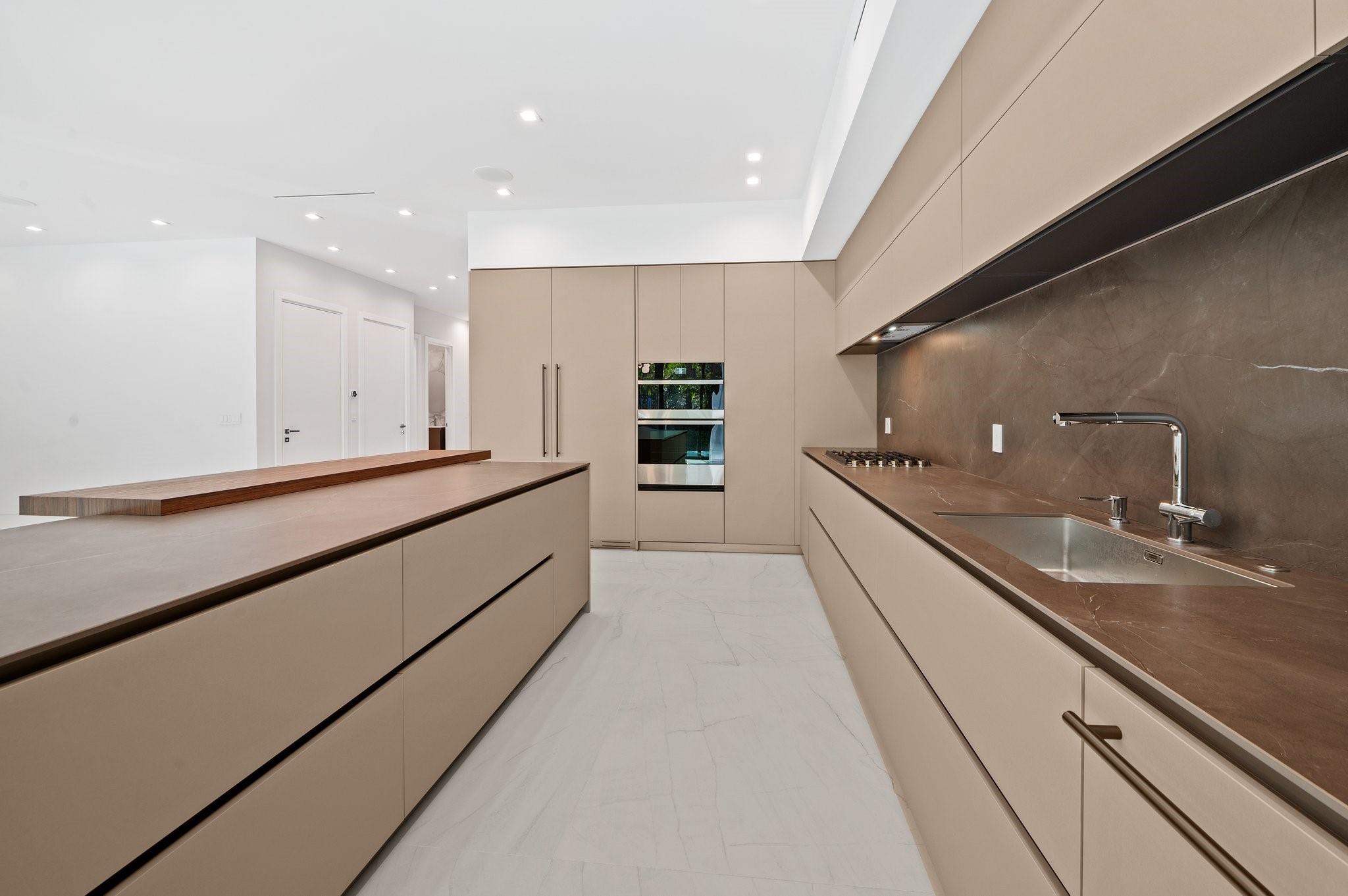 VICTORIA PARK - Residential