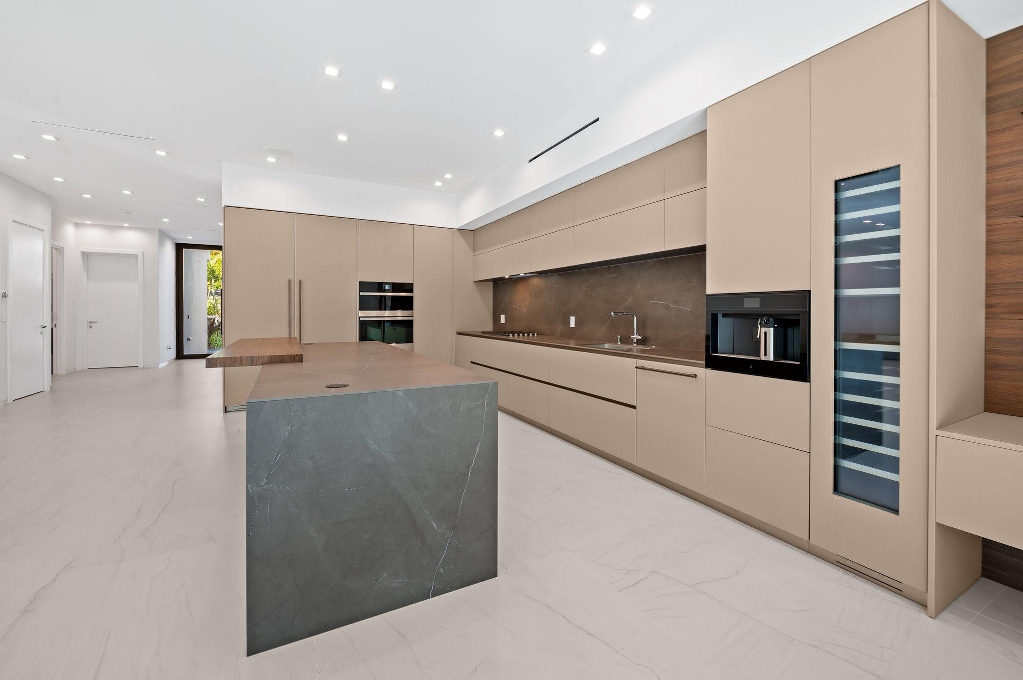 VICTORIA PARK - Residential