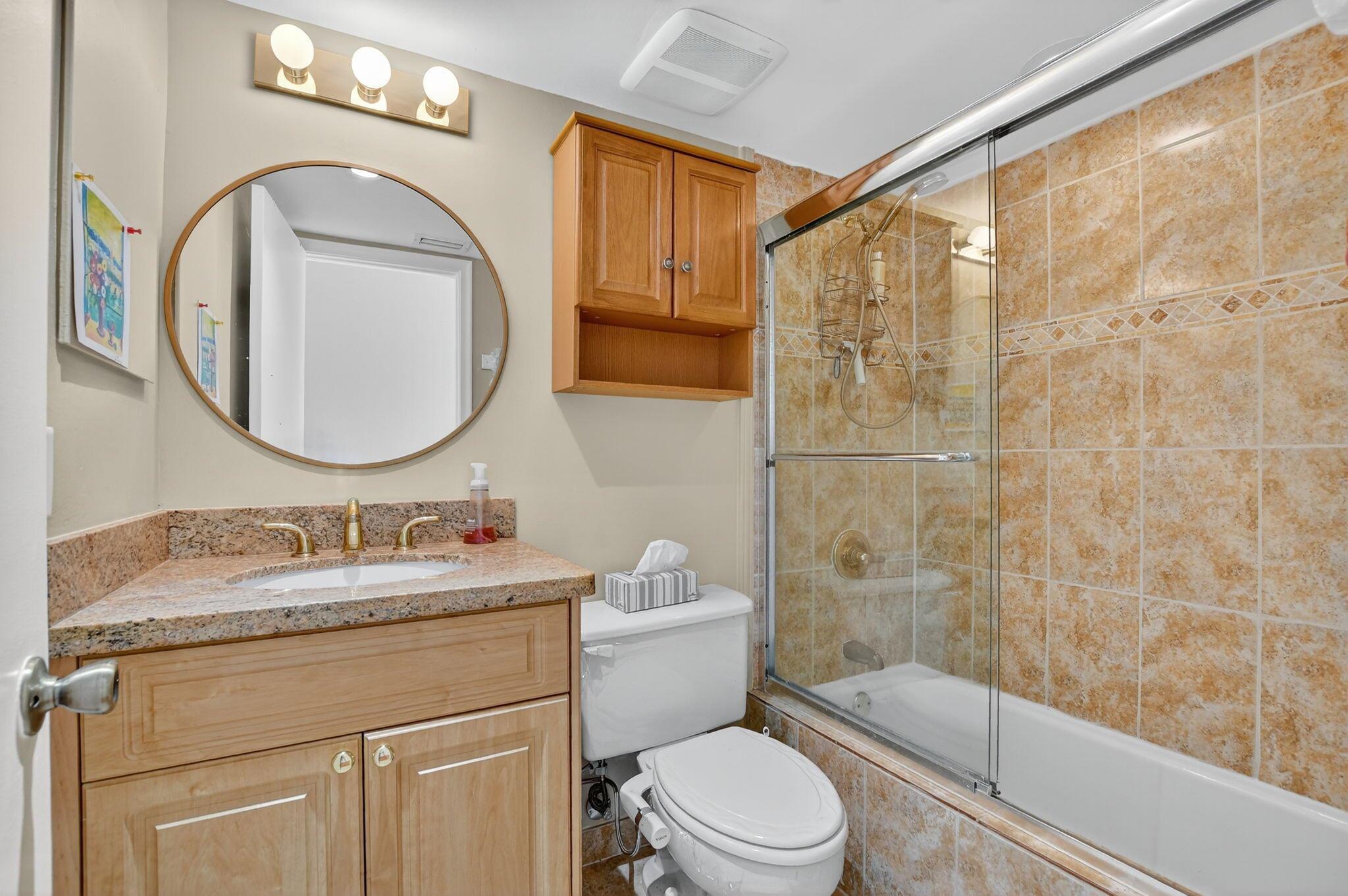 1004 Bridgewood Place