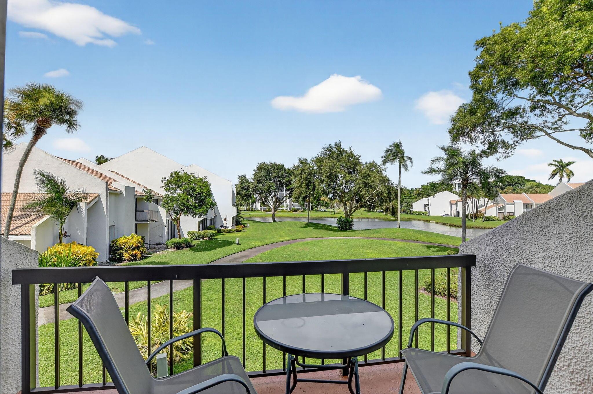 1004 Bridgewood Place