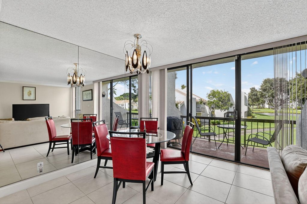 Photo of 1004 Bridgewood Place, Boca Raton, FL 33434 (MLS # R11129928)