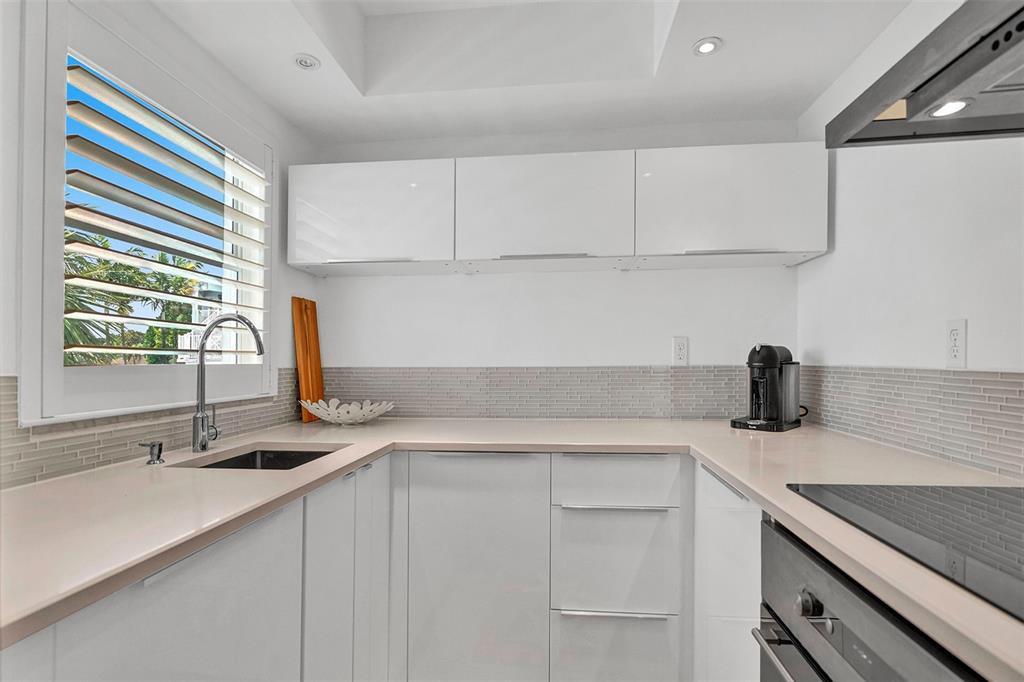 BURTON POINT CONDO - Residential