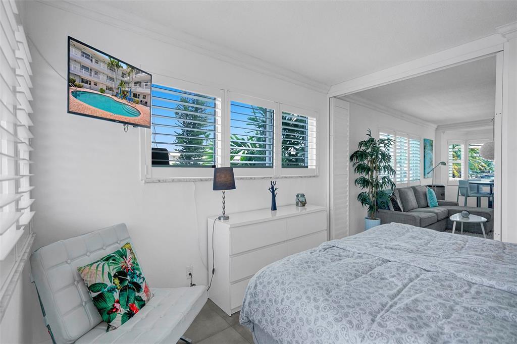 BURTON POINT CONDO - Residential