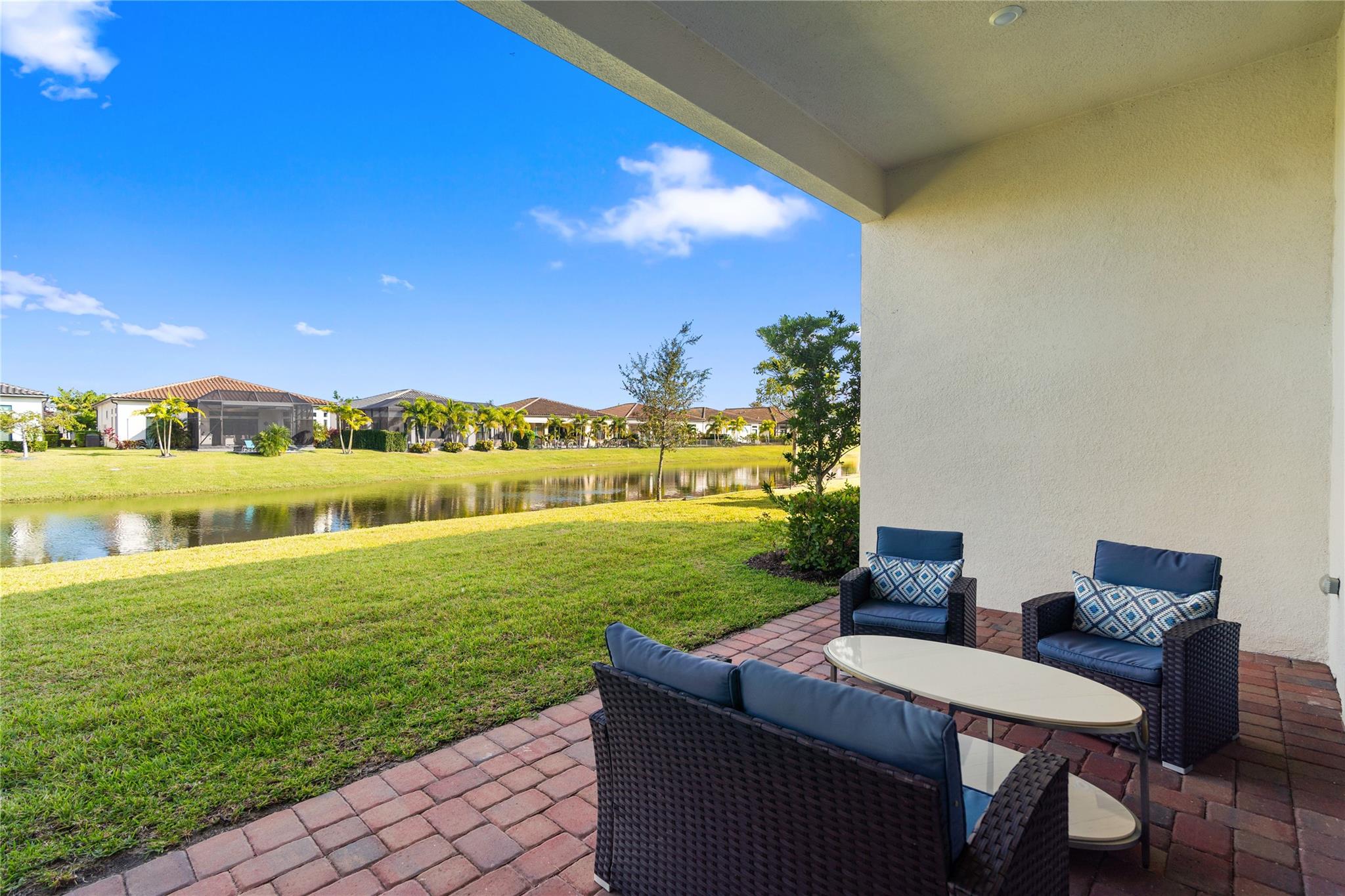 THE FALLS AT PARKLAND - Residential