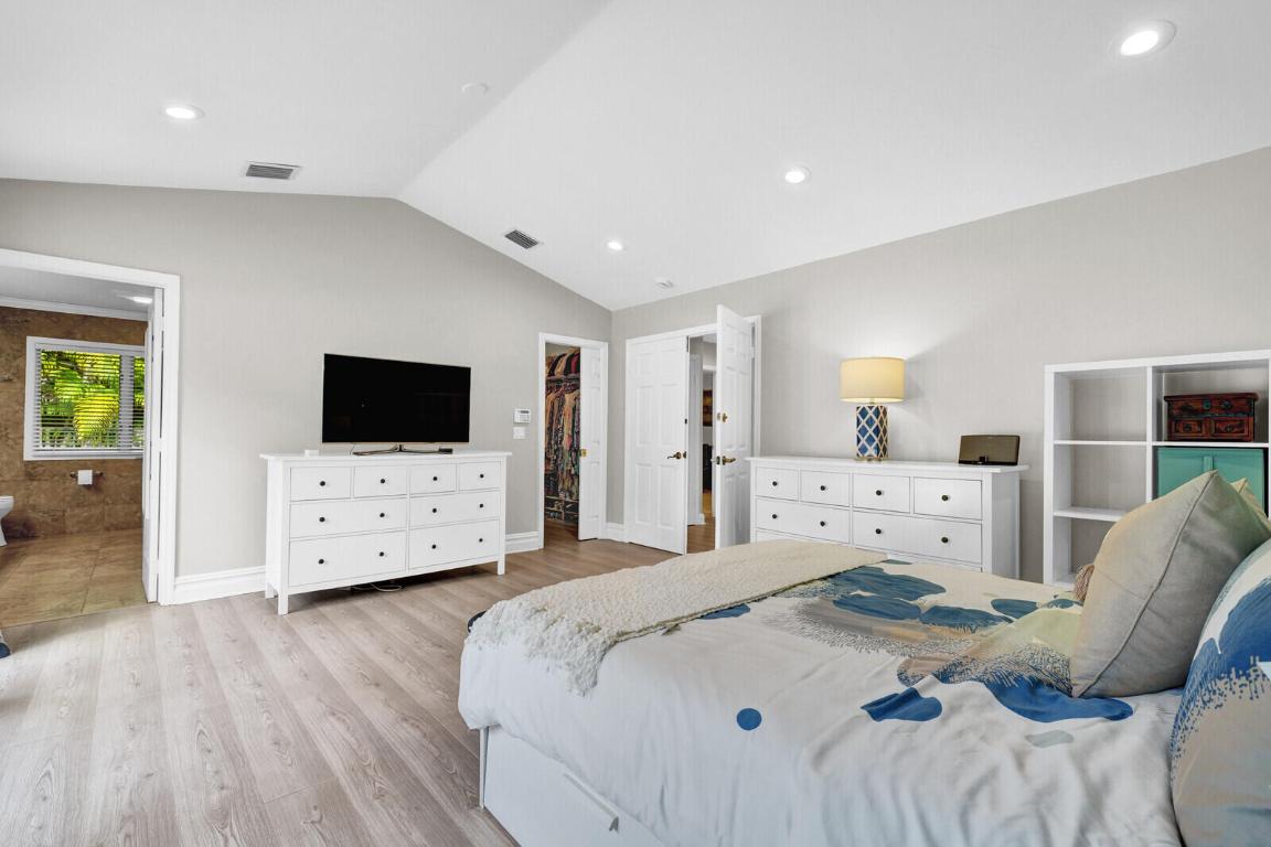 PINE TREE GOLF CLUB - Residential