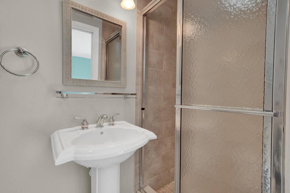 PINE TREE GOLF CLUB - Residential