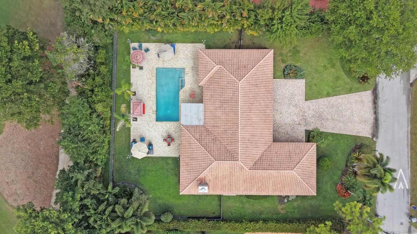 PINE TREE GOLF CLUB - Residential