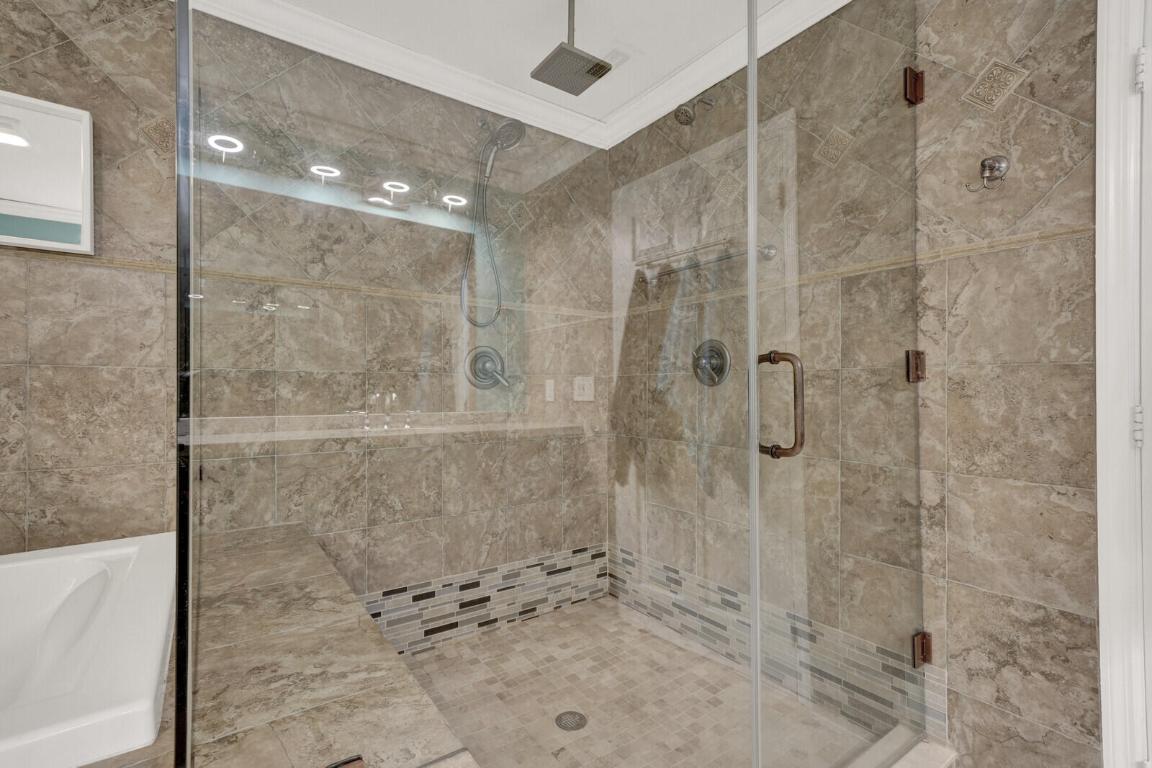 PINE TREE GOLF CLUB - Residential