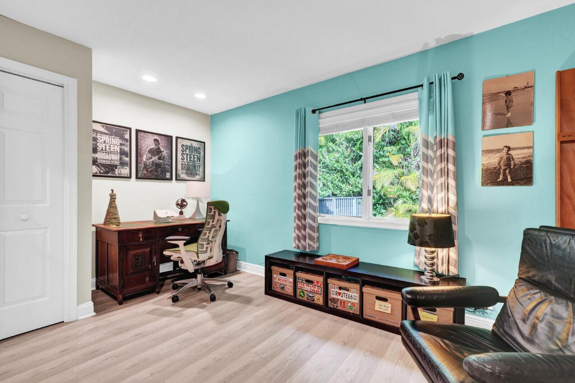 PINE TREE GOLF CLUB - Residential