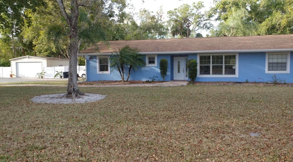 Photo of 12191 Persimmon Boulevard, West Palm Beach, FL 33411 (MLS # B26092392)