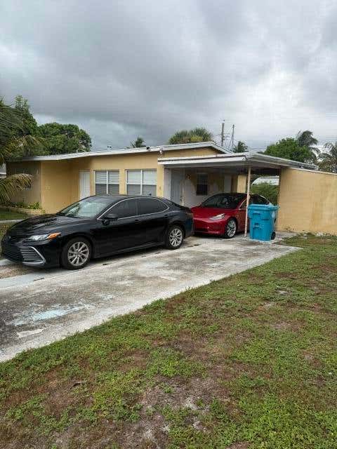 Photo of 2609 NE 4TH Street, Boynton Beach, FL 33435 (MLS # B26059776)