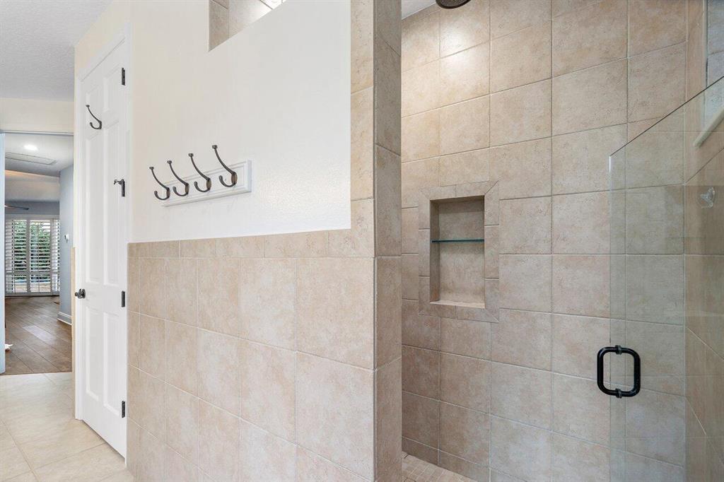 NORTH PASSAGE - Residential