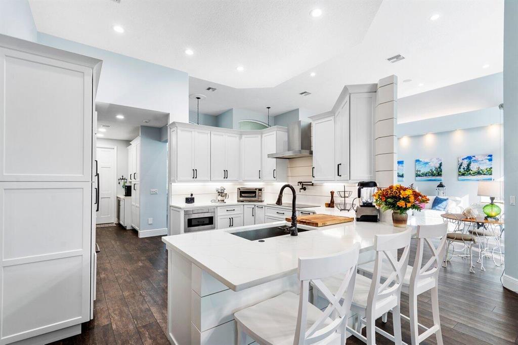 NORTH PASSAGE - Residential