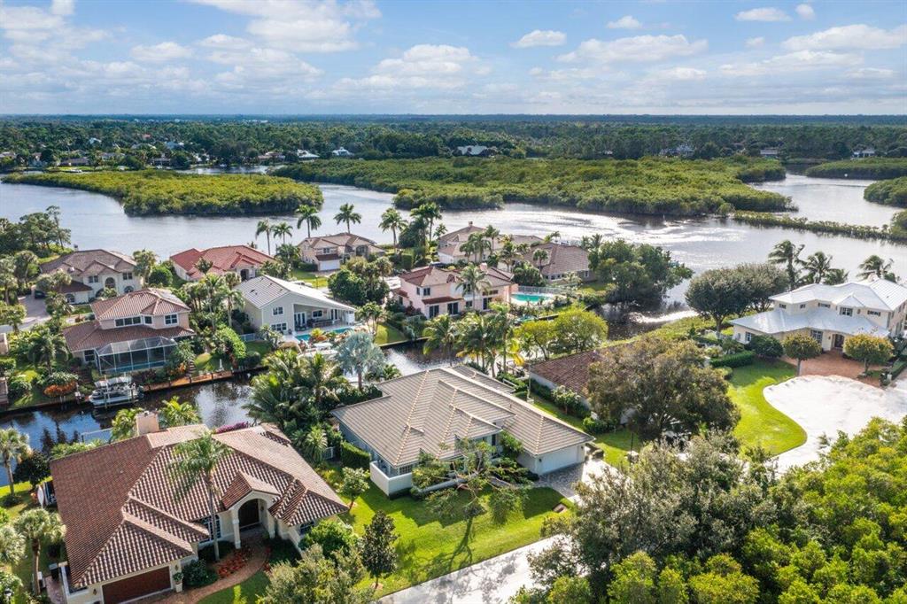 NORTH PASSAGE - Residential