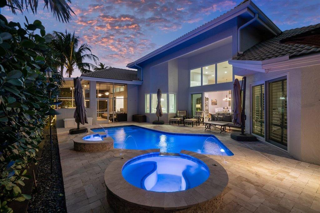 NORTH PASSAGE - Residential