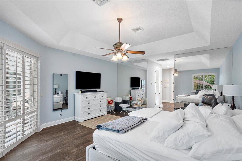 NORTH PASSAGE - Residential