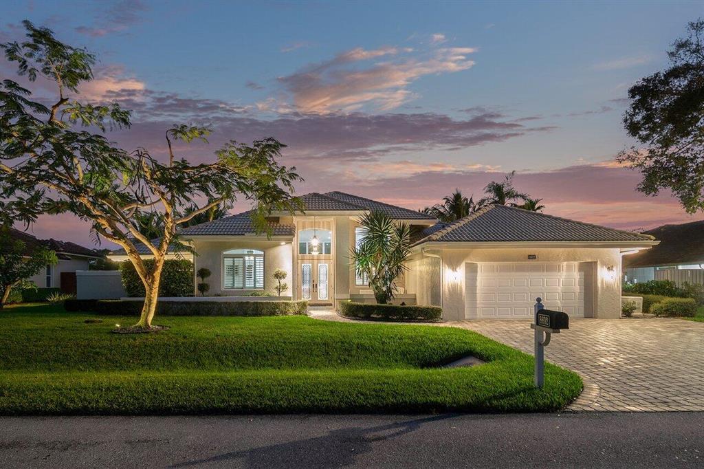 NORTH PASSAGE - Residential