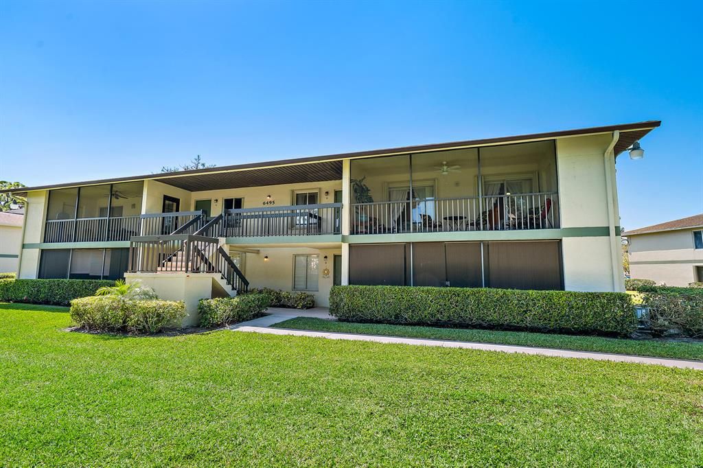 Photo of 6495 Chasewood Drive Dr #H, Jupiter, FL 33458 (MLS # R10713505)