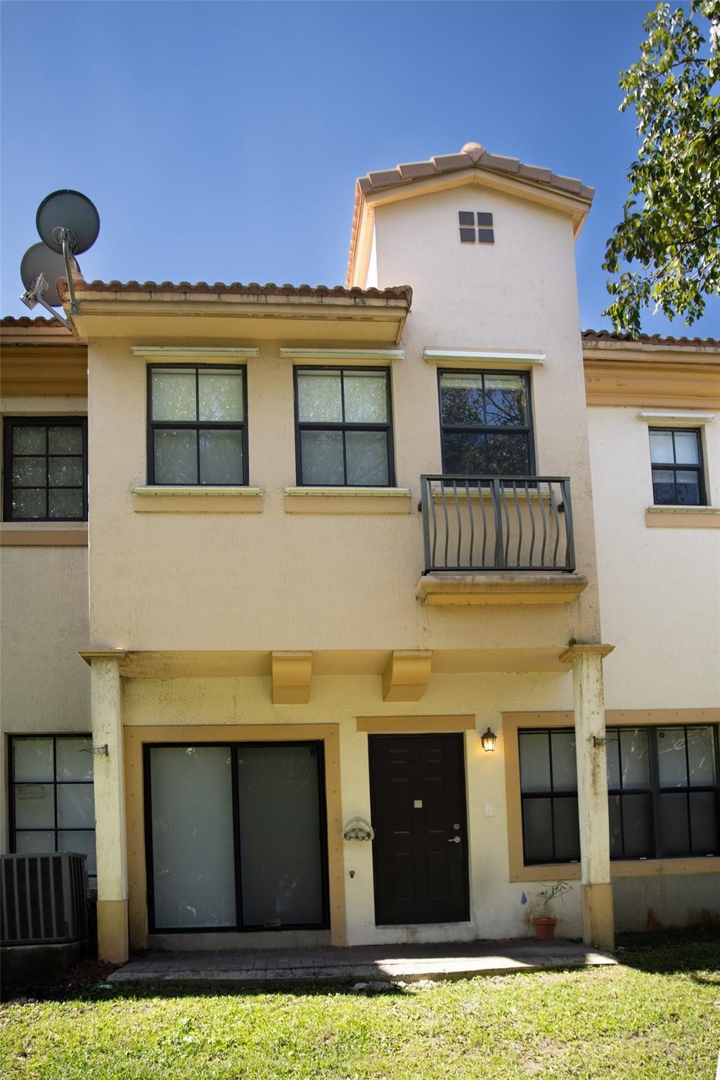 Photo of 6134 Grand Cypress Circle #6134, Pompano Beach, FL 33073 (MLS # F10555711)