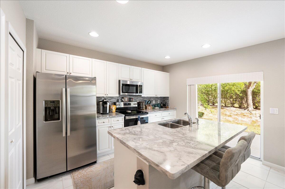 VIZCAYA FALLS PLAT 3 - Residential