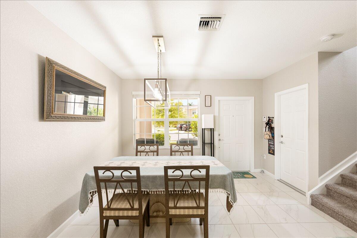 VIZCAYA FALLS PLAT 3 - Residential